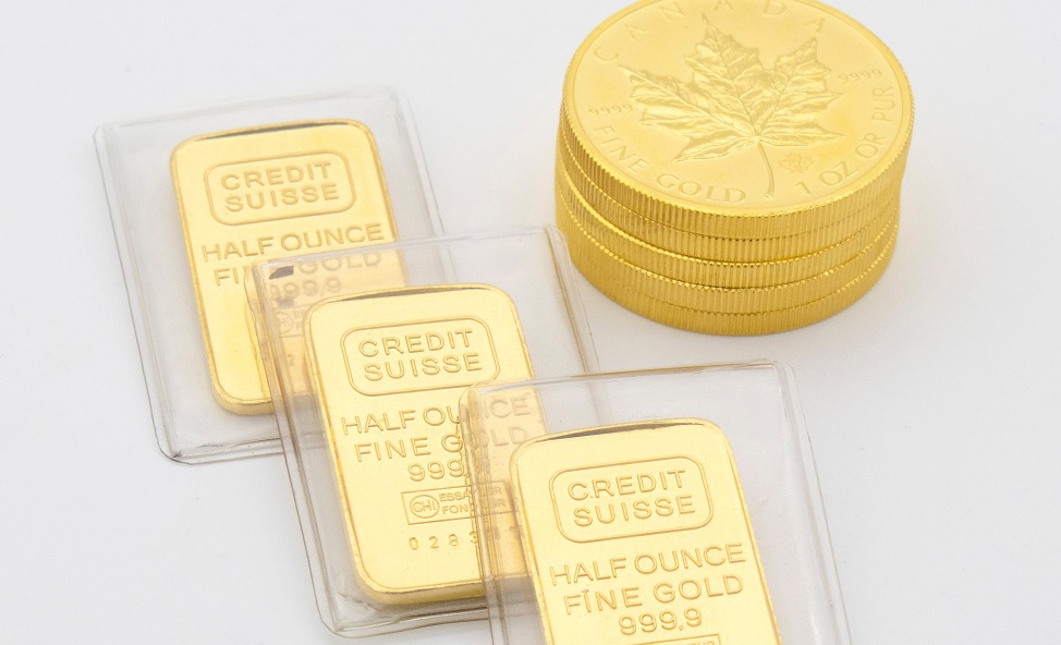 Ouro fecha em alta com demanda por segurança, dólar fraco e tensões