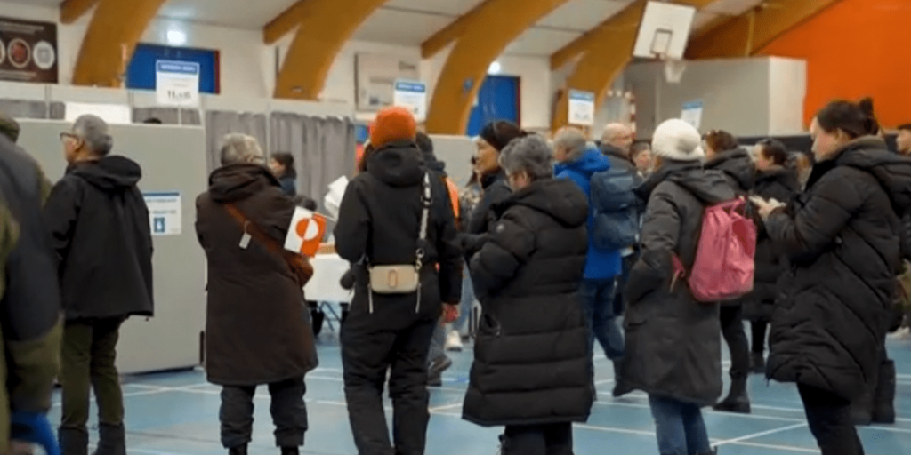 Oposição da Groenlândia vence eleição em meio às declarações de Trump