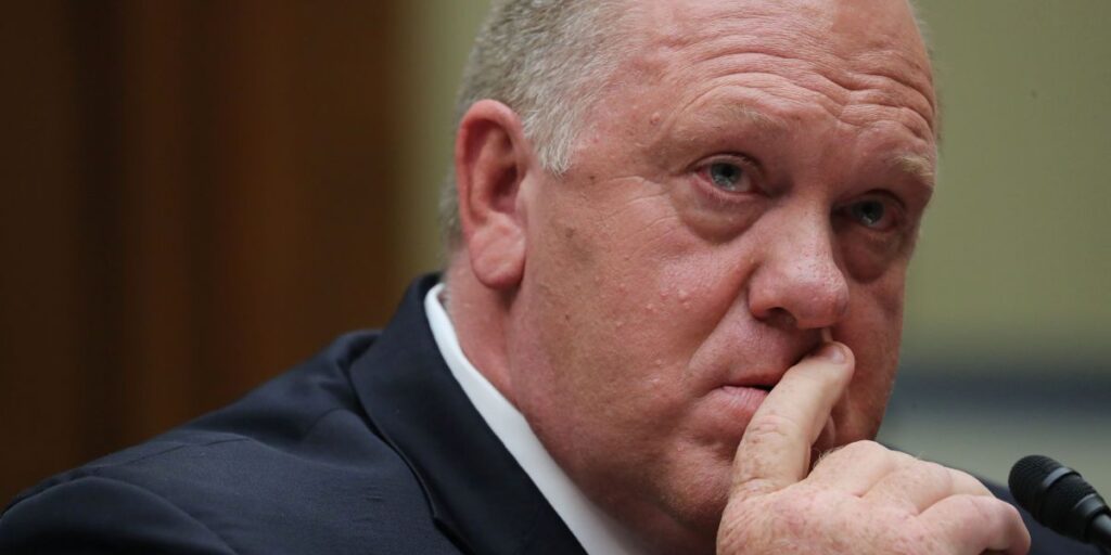 Czar da fronteira de Trump: deportação de venezuelanos deve ser "celebrada"