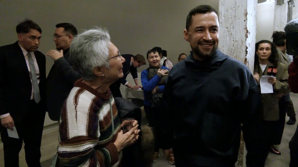 Premiê da Groenlândia convocará líderes partidários após nova fala de Trump