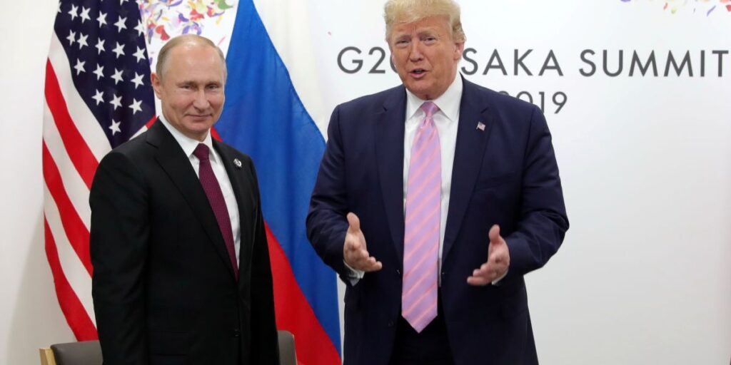 Trump e Putin devem discutir cessar-fogo e relações entre países em ligação