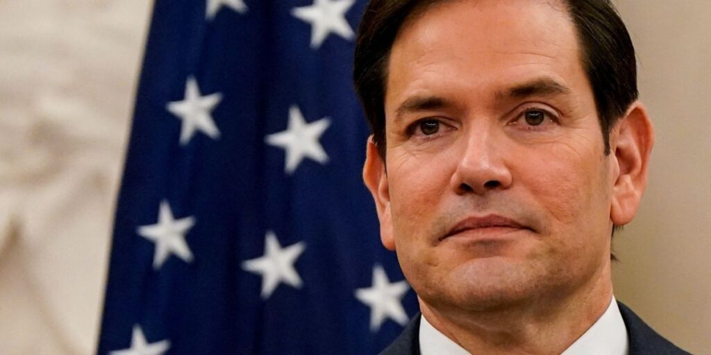 Rubio diz que Ucrânia precisa de “dissuasão” contra ataques futuros