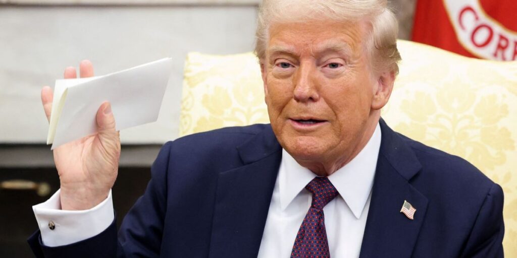 Tarifas vão desorganizar comércio global, diz ex-embaixador ao WW