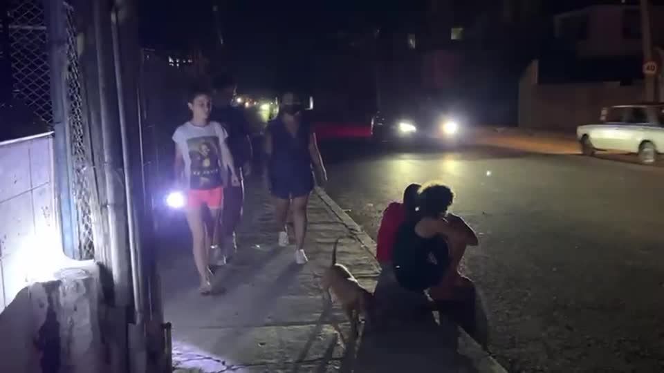 Apagão em Cuba: Rede elétrica entra em colapso e milhões ficam sem energia