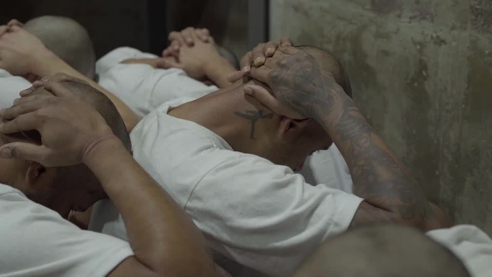 Veja o que se sabe sobre o caso dos venezuelanos deportados nos EUA