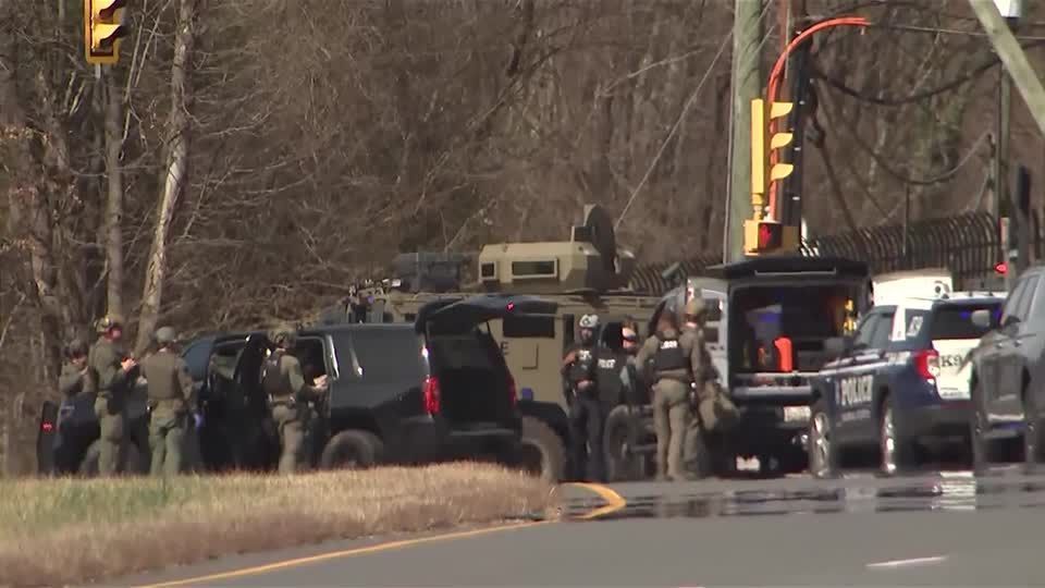 EUA: Polícia é acionada após relatos de homem armado próximo à sede da CIA