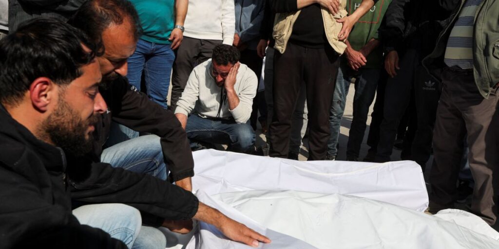 Reino Unido, França e Alemanha pedem cessar-fogo e ajuda humanitária a Gaza