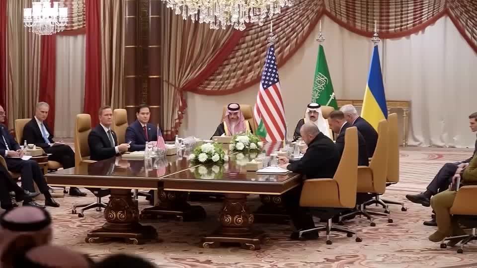 Ucrânia e EUA se reunirão após negociações entre americanos e russos