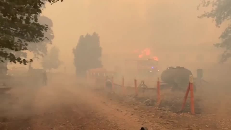 Autoridades lutam para conter incêndios florestais no Chile; fogo avança