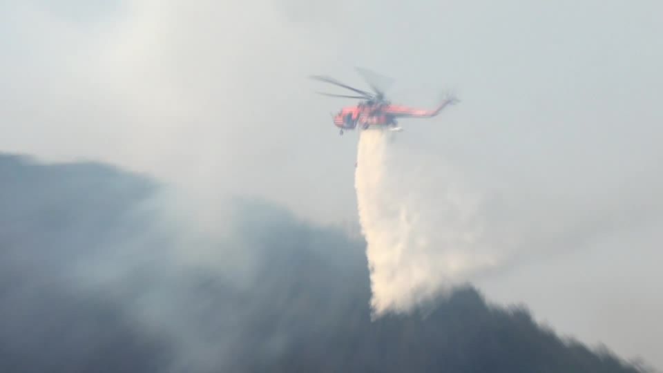 Incêndios florestais na Coreia do Sul matam 4 pessoas e deslocam milhares