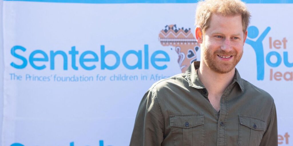 Príncipe Harry anuncia saída de ONG contra Aids por disputa com presidente