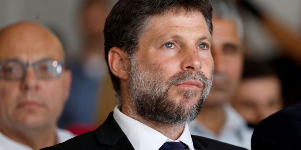 Ministro das Finanças de Israel renuncia ao cargo em carta a Netanyahu