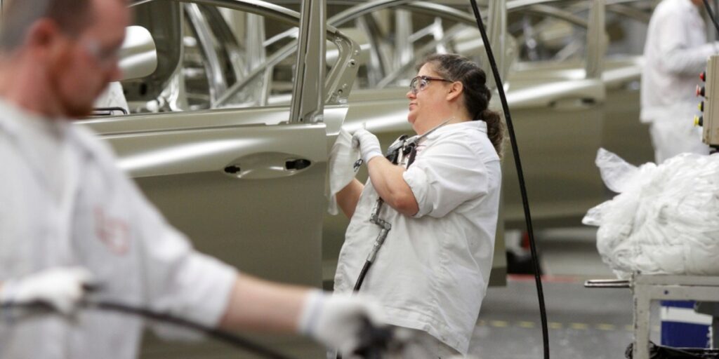 Anfavea: Brasil tem maior produção de veículos no 1º bimestre desde 2021