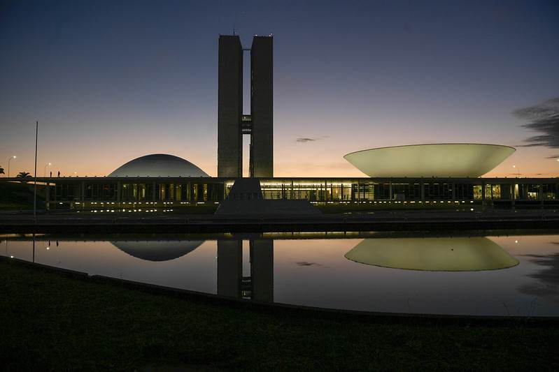 Receitas previstas no Orçamento de 2025 estão fora da realidade, diz Salto