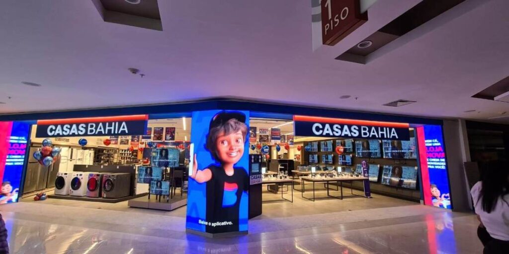 Casas Bahia tem prejuízo 50% menor no 4º tri