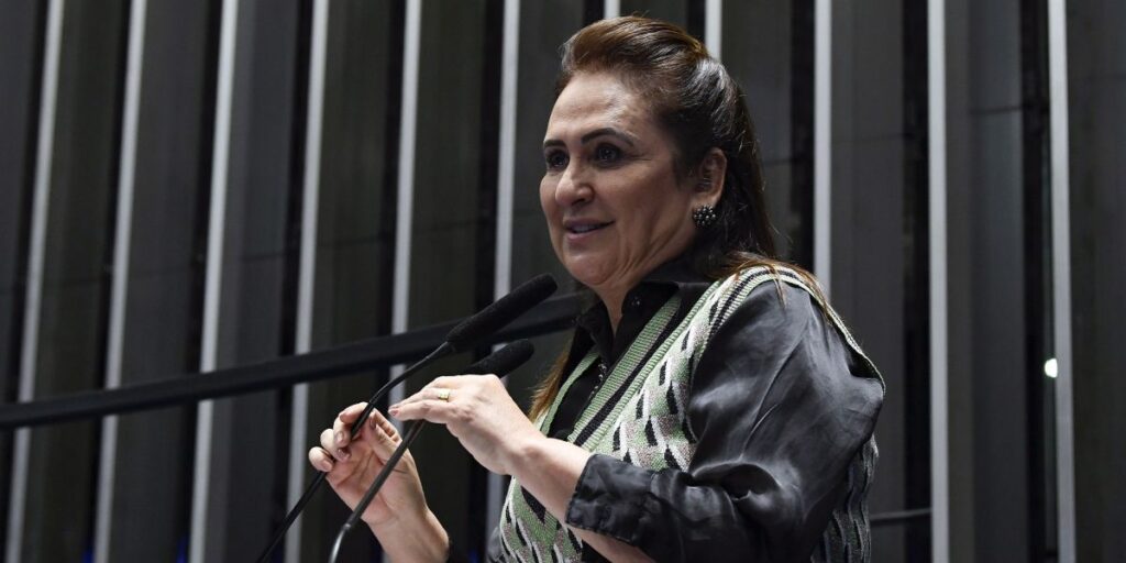 Lewandowski nomeia ex-ministra Kátia Abreu para conselho penitenciário