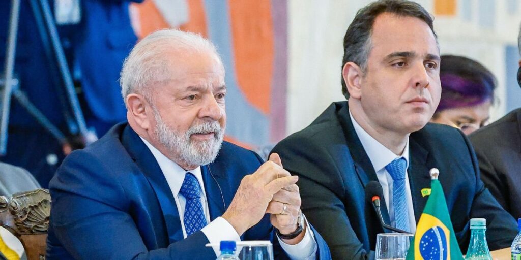 Lula quer destravar reforma ministerial com Pacheco no MDIC