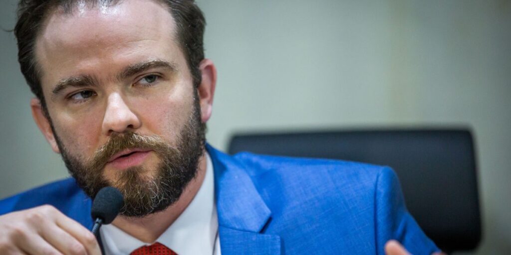 Isenção do IR: Tenho confiança que será aprovada esse ano, diz secretário