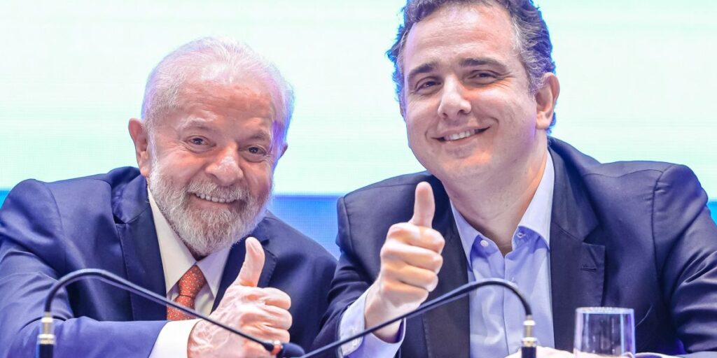Pacheco teve "entendimento" com Lula sobre não assumir ministério