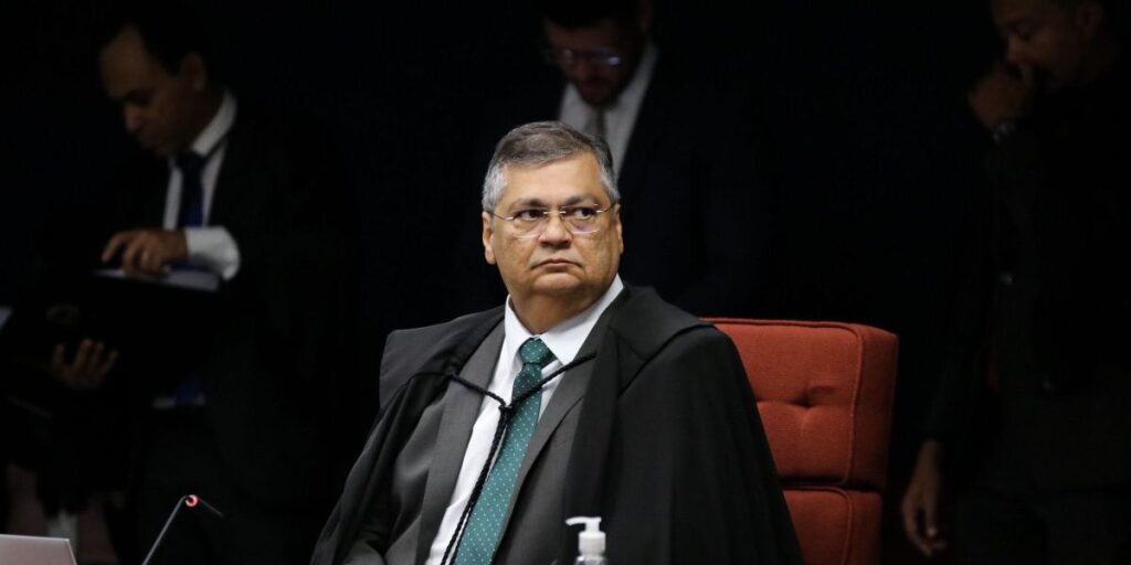 Dino diz que transparência de emendas no Orçamento está "longe do ideal"