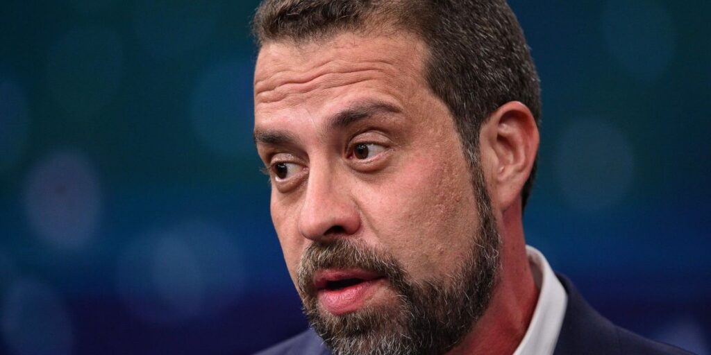 Boulos recorre de decisão que absolveu Nunes e Tarcísio por fala sobre PCC