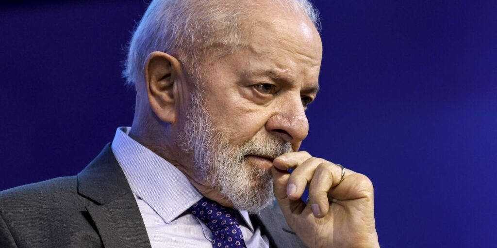 Avaliação negativa do governo chega a 50,8%; positiva é de 37,6%, diz Atlas