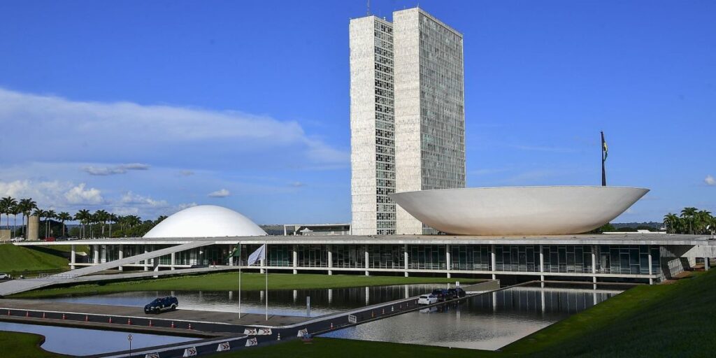 Brasília terá semana com nuvens e chuvas a partir de sexta-feira
