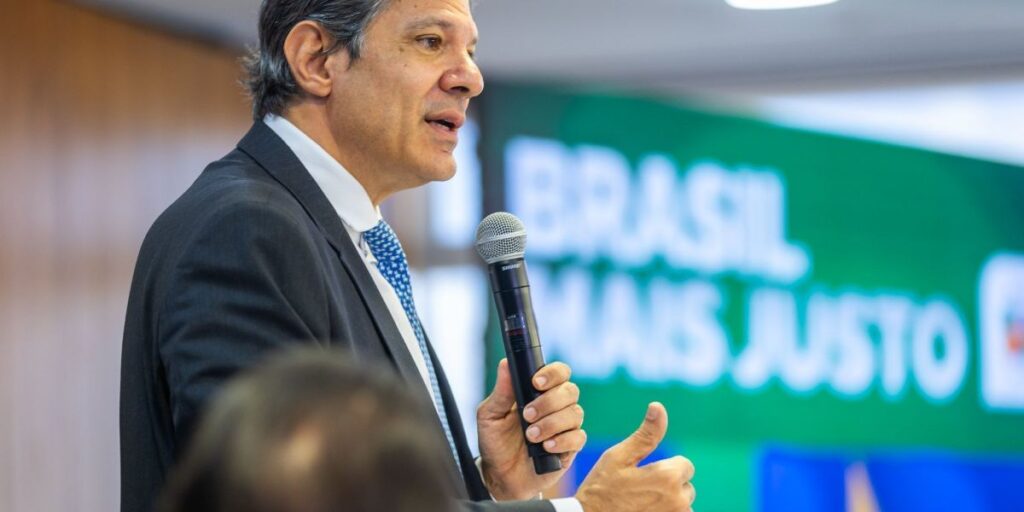 Haddad se reúne com prefeitos para tratar de comitê gestor do IBS 