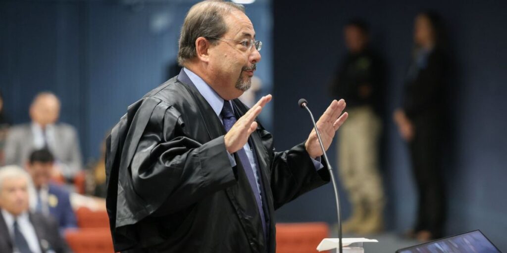 Decisão do Supremo se respeita, diz defesa de Bolsonaro sobre julgamento