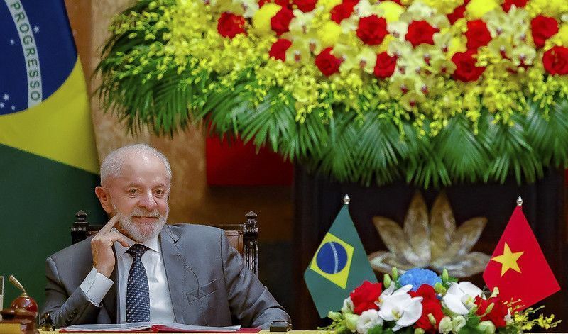 Lula diz que Trump está “no caminho certo” ao discutir a paz na Ucrânia