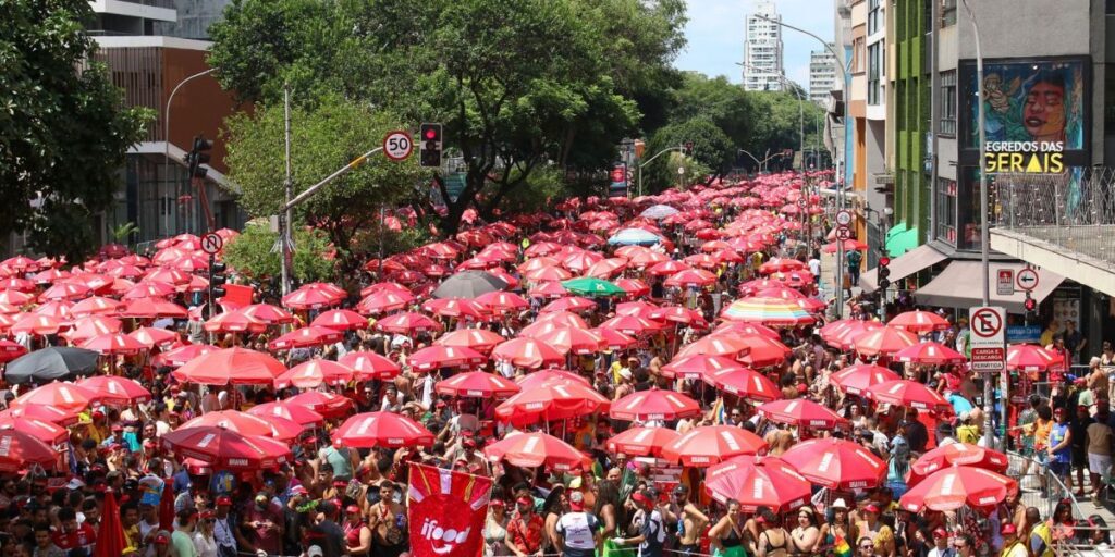 PM prende 35 pessoas em fim de semana de Carnaval em SP