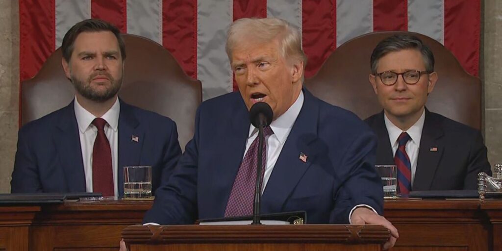 Trump diz que não mudará de ideia sobre imposição de tarifas em 2 de abril