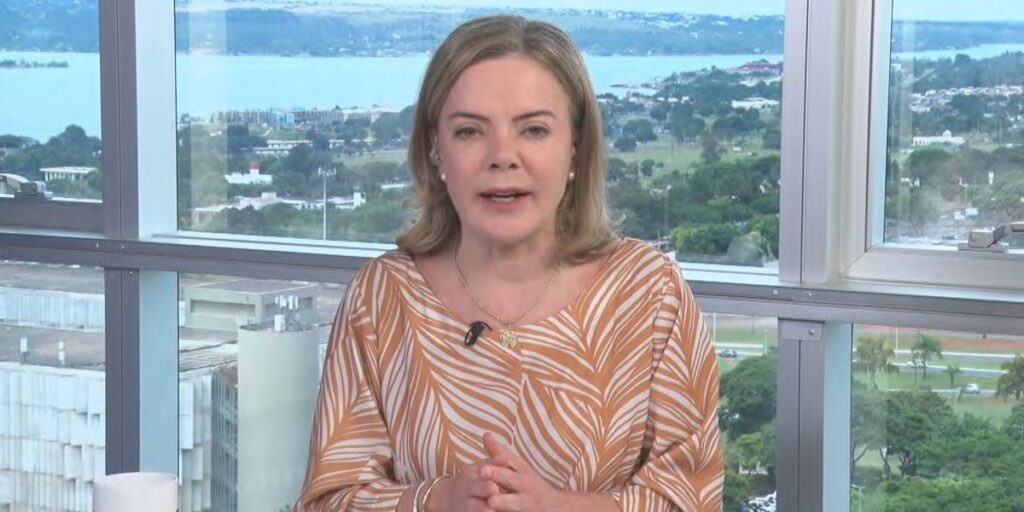 Gleisi sobre suposta candidatura de Tarcísio: vamos enfrentar quem vier