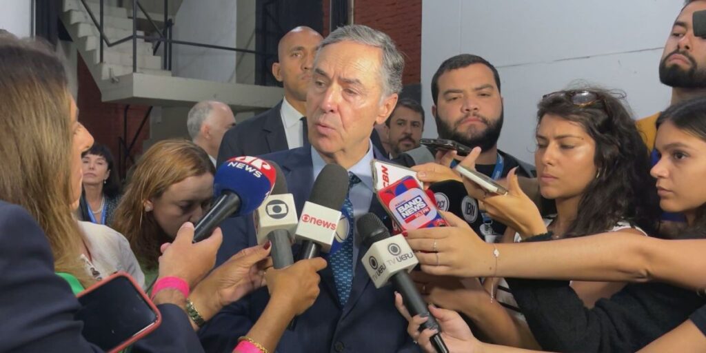 "Seria bom julgar esse ano para evitar o ano eleitoral", diz Barroso