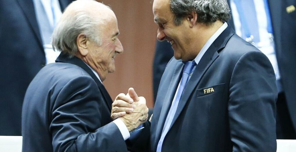 Ex-presidente da Fifa, Blatter declara inocência em caso de fraude