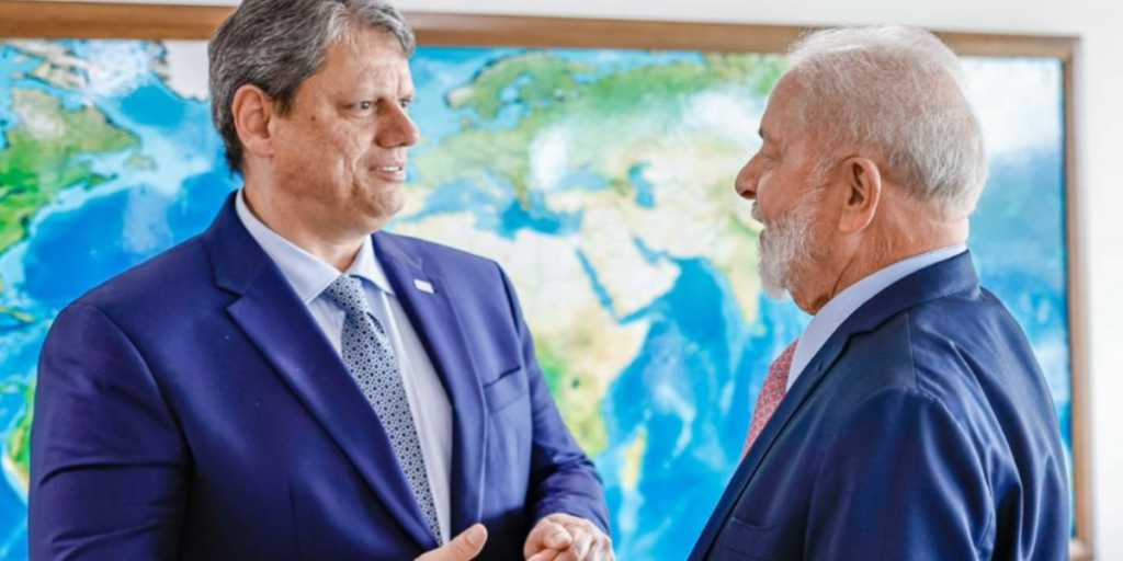 Pesquisa Futura: Tarcísio tem 42,3% e Lula, 37,6% em simulação de 2º turno