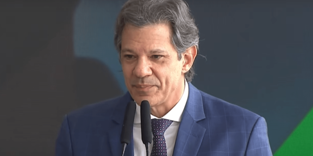 Em discurso, Haddad reforça apelo de Lula para governadores zerarem ICMS