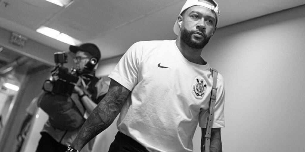 Corinthians: assistência de Memphis na final rende "bolada" ao camisa 10