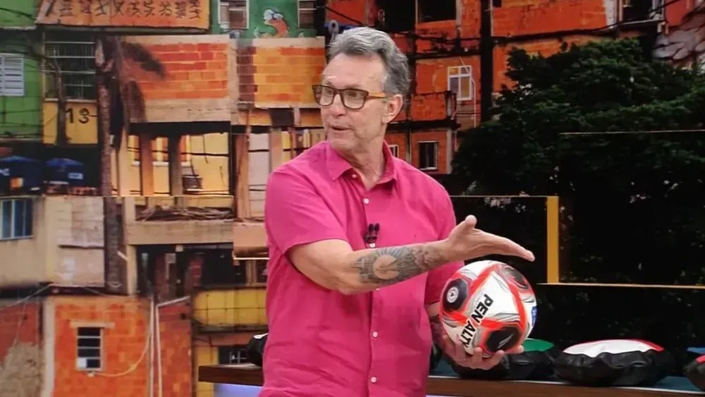 Craque Neto critica Romário por entrevista polêmica com Raphinha