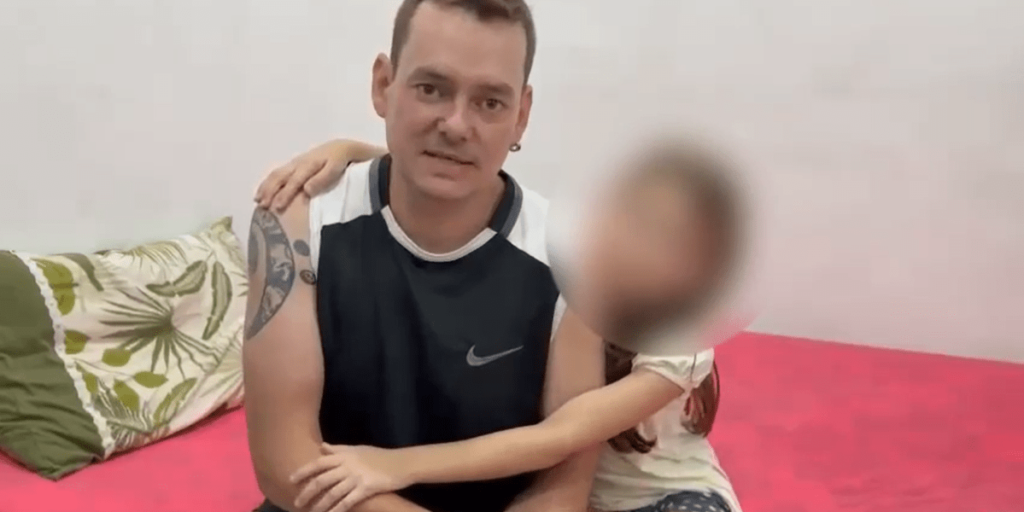 Pai que desapareceu com a filha em SC foi preso dentro da Rocinha, no RJ