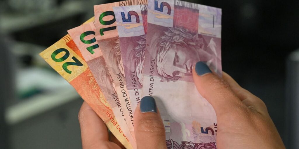 Mega-Sena: quanto rendem R$ 3 milhões na poupança, Tesouro Direto ou CDB