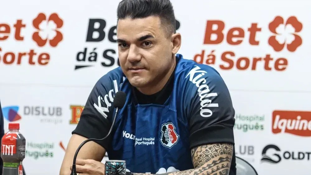 Reforço do Santa Cruz "bilionário" quer sair da Série D para a Libertadores