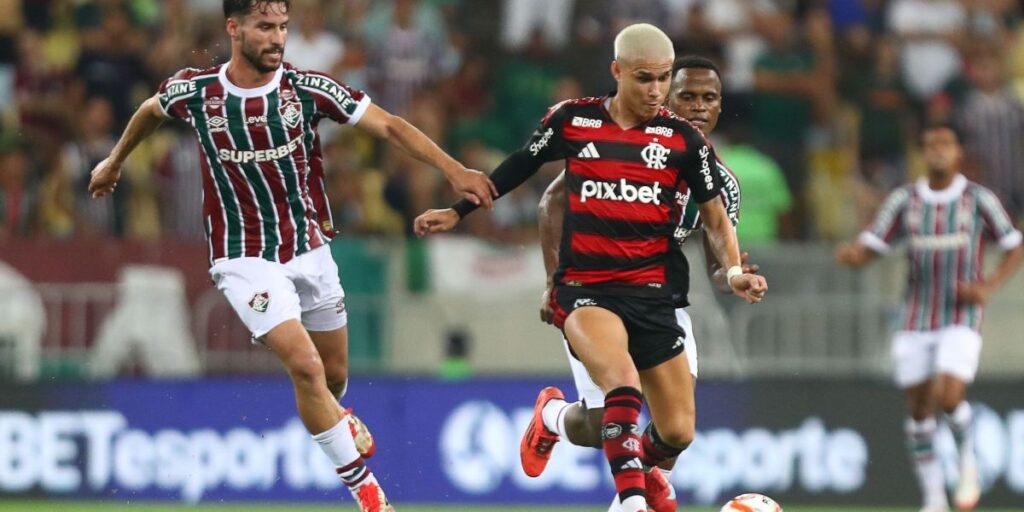 Fluminense reclama de arbitragem de final contra o Flamengo: "Erros graves"