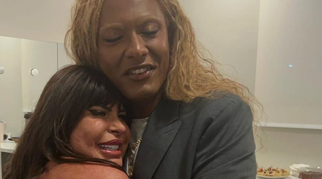 Gretchen encontra Liniker pessoalmente e se declara: "Carinho e amor"