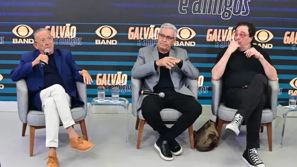 Galvão Bueno é apresentado oficialmente pela Band e destaca retorno a emissora