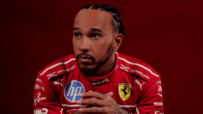 Hamilton nega atrito com engenheiro da Ferrari após estreia na Austrália