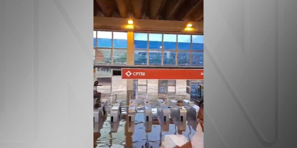 Após chuva, estações de trem são fechadas no ABC; veja situação de momento