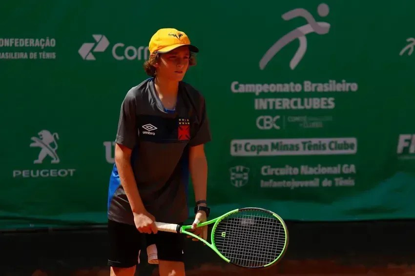 João Fonseca diz que “odiou” jogar com a camisa do Vasco: “Sou Flamengo”
