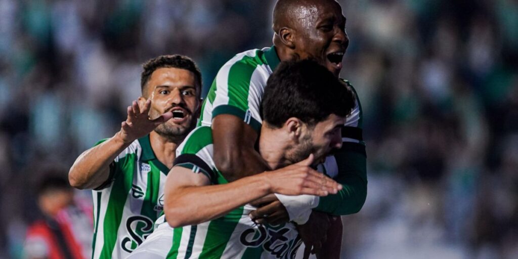 Juventude bate o Vitória em casa e estreia bem no Brasileirão