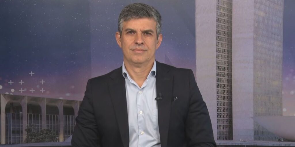 Governo tem que "achar" R$ 100 bilhões para fechar conta, diz especialista